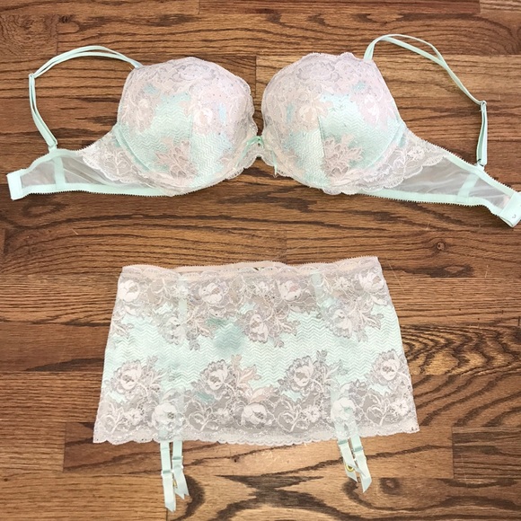 Victoria's Secret Other - Victoria Secret Garter Belt